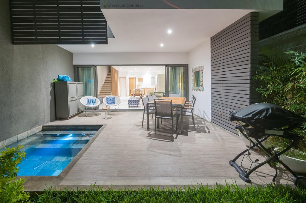 Вілла Latitude - With Private Plunge Pool Рівьєр-Нуар Екстер'єр фото